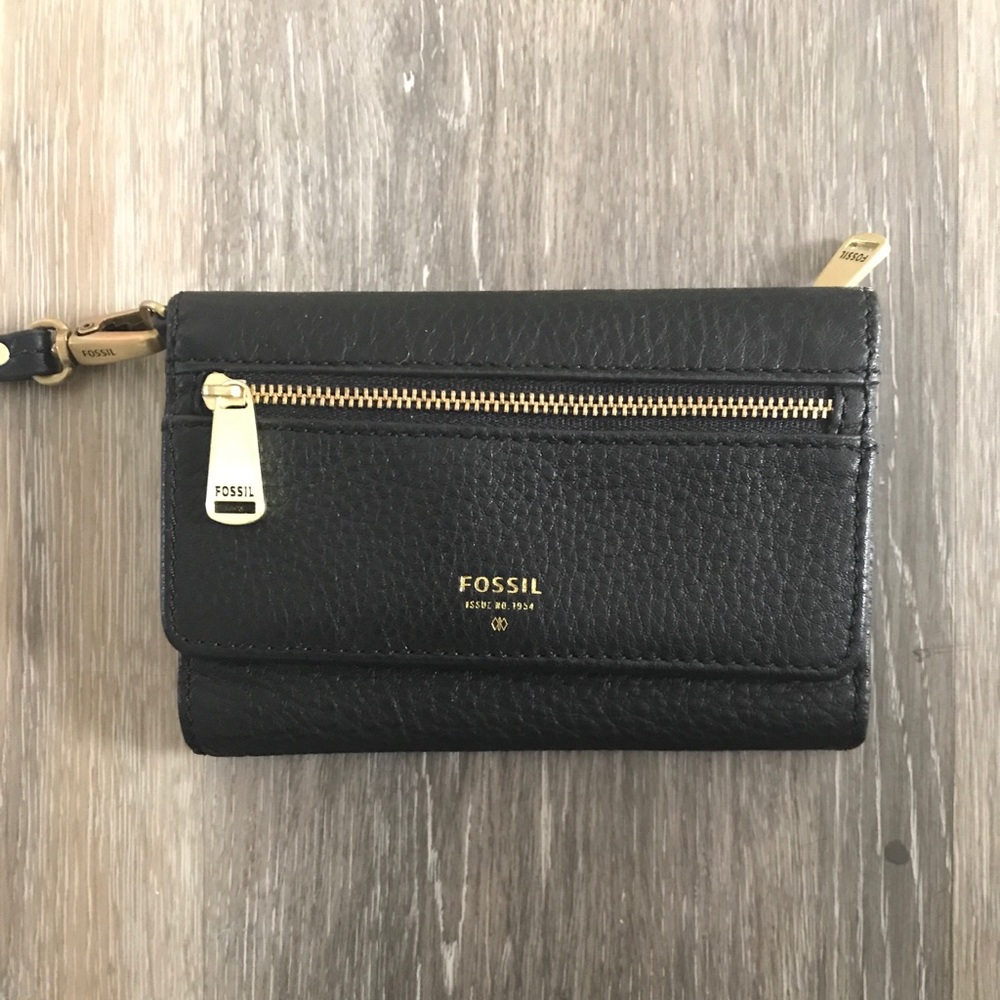 Wristlet Wallet Black w/ Gold Accents by Fossil